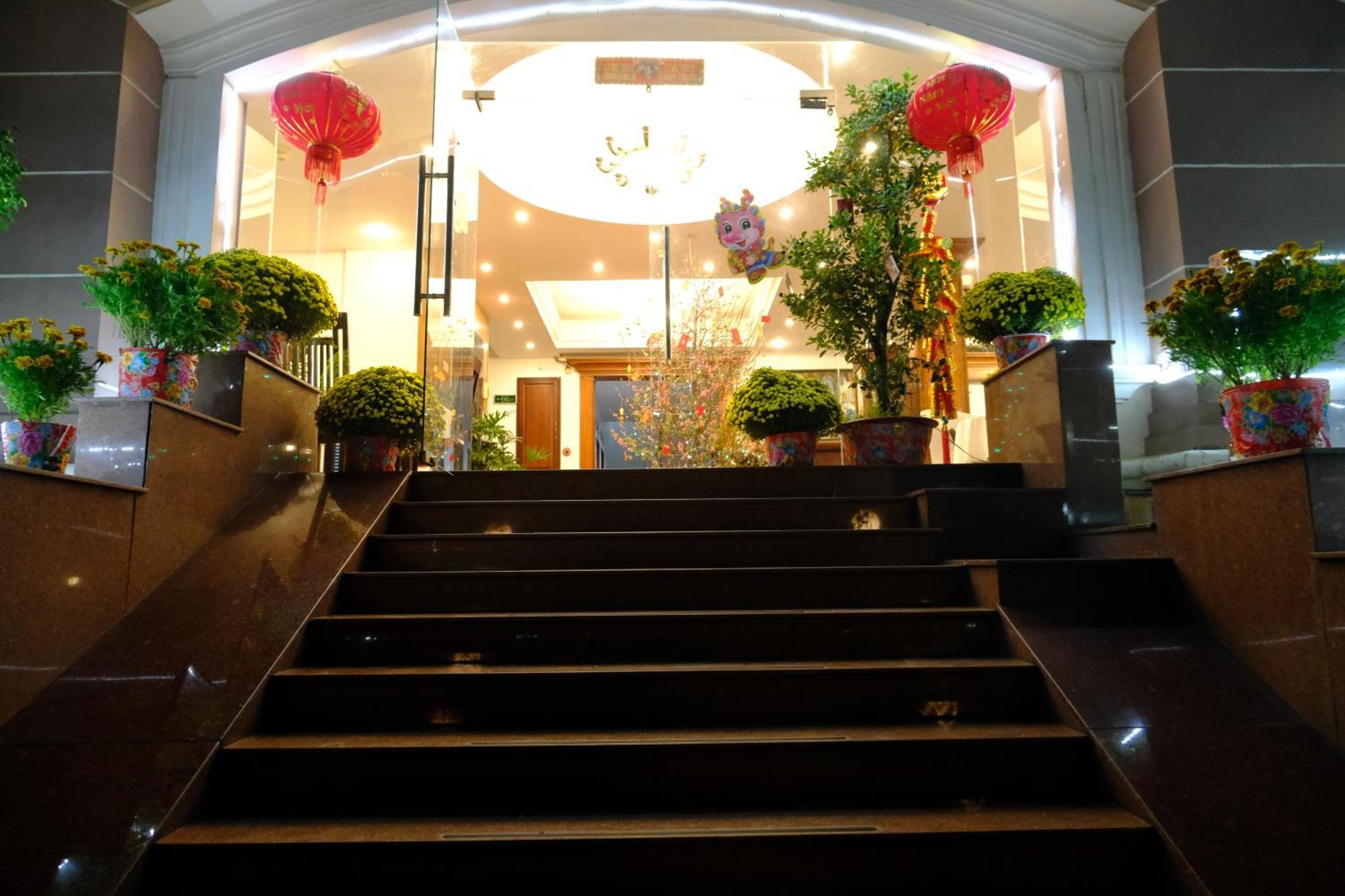 Hoa Phat Hotel & Apartment Ho Şi Min Exterior foto